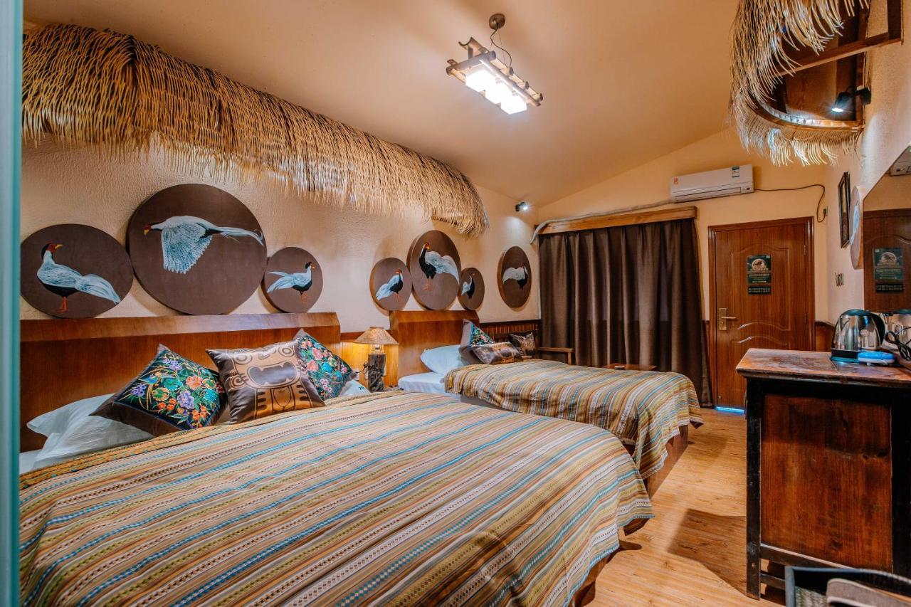 26Life Yunnan Ethnic Creative Inn 景洪 エクステリア 写真